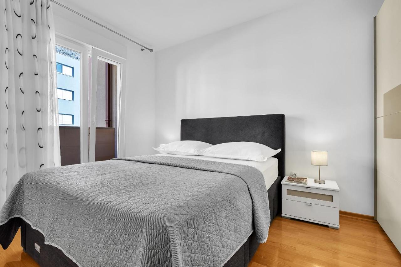 Apartman Linea Makarska Buitenkant foto