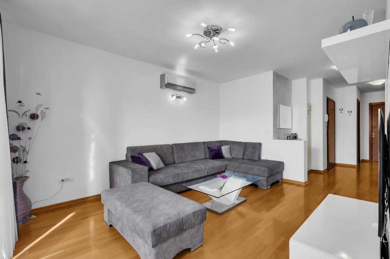 Apartman Linea Makarska Buitenkant foto