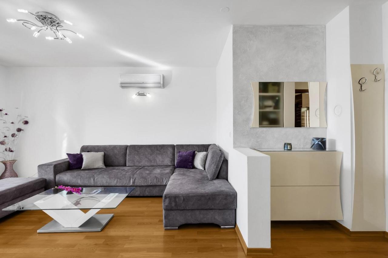 Apartman Linea Makarska Buitenkant foto