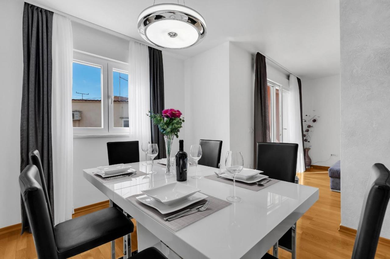 Apartman Linea Makarska Buitenkant foto
